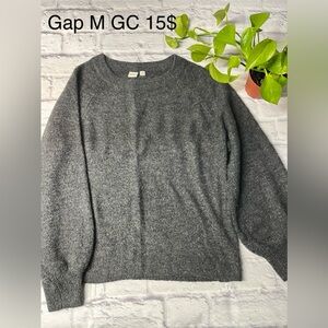 Gap M gray sweater